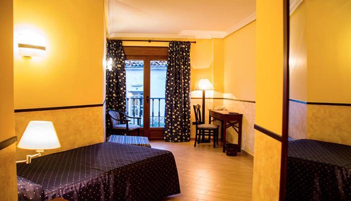 Hotel Rural El Jardin Aldea del Fresno Ngoại thất bức ảnh