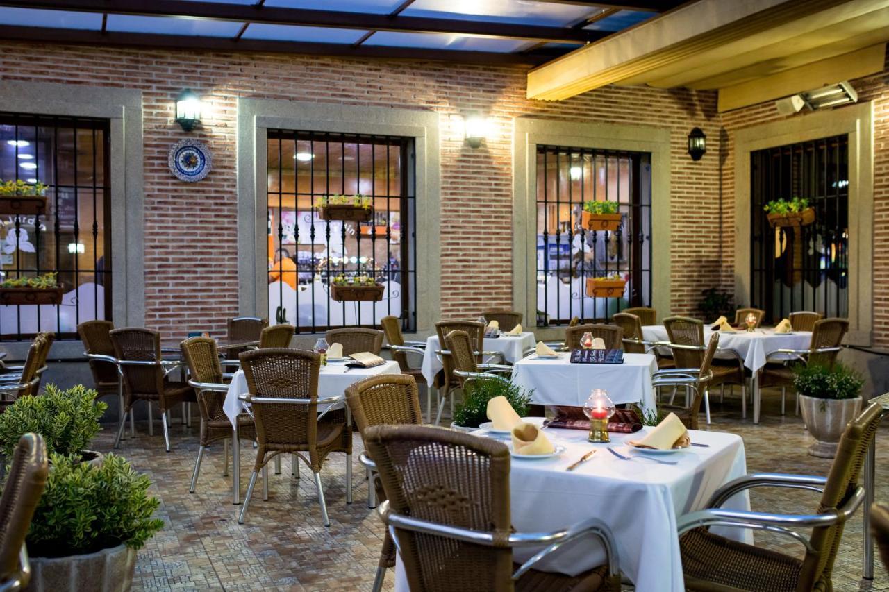 Hotel Rural El Jardin Aldea del Fresno Ngoại thất bức ảnh